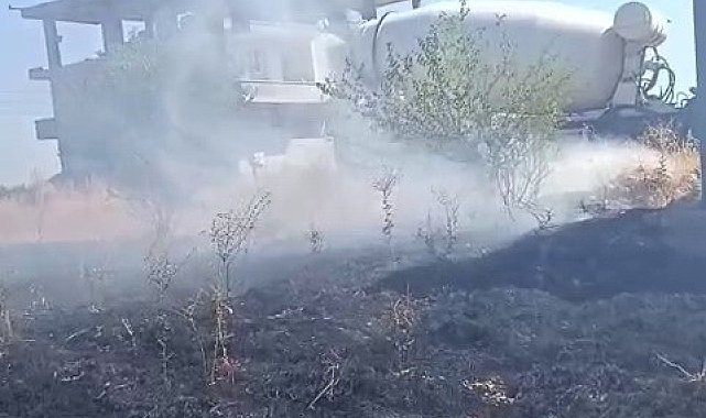 Kopan elektrik telleri yangına neden oldu
