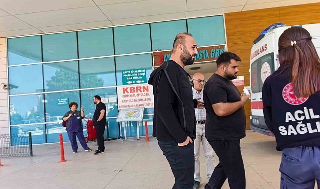 Kopan parmağını buz torbasıyla taşıdılar