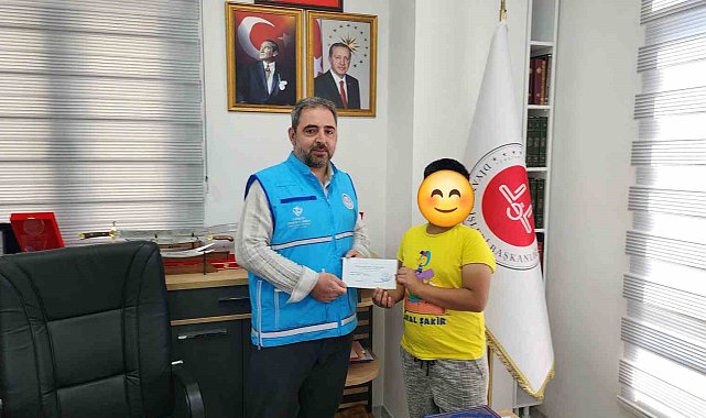 Köyceğiz Müftülüğü'nden öğrencilere kırtasiye desteği