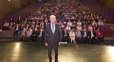 Küçükçekmece Belediyesi yeni eğitim ekosistemi "Enstitü Küçükçekmece"yi tanıttı
