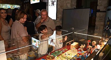 Kuşadası'ndaki oyuncak müzesine yoğun ilgi