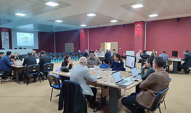 Kütahya çinisi için ortak yol haritası hazırlanıyor