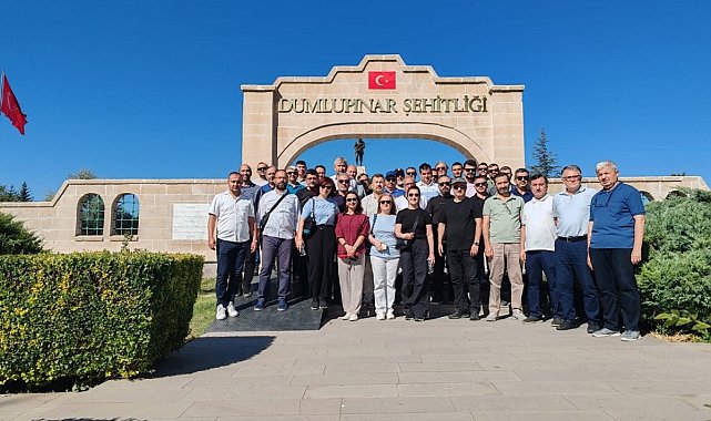 Kütahya'da 121 okul müdürü Dumlupınar'ın tarihi mirasını yerinde inceledi