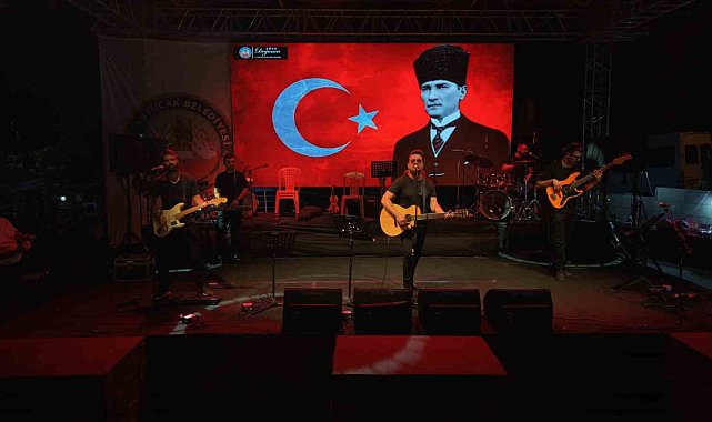 Kuyucak'ta kurtuluş coşkusu konserlerle taçlandı