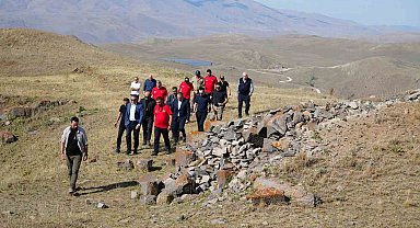 Macera Off-Road Ekibi ve Vali Baruş Bayrak Tepe'de: "Ecdadımızın mirasına sahip çıkalım"