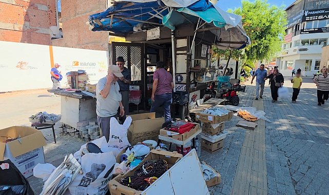 Mahkeme kararı sonrası 47 yıllık iş yerini boşaltan esnaf, baktığı kuşlar için endişeli