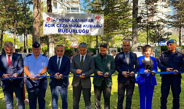 Mahkumların el emeği eserleri göz doldurdu