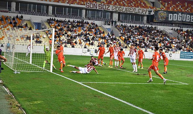 Malatya Yeşilyurt Spor, Adanaspor'u 8-0 mağlup etti