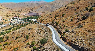 Malatya'da 55 kilometrelik grup yolunda çalışmalar sürüyor