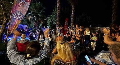 Maltepe açık hava konserlerinin son durağı Feyzullah Mahallesi oldu