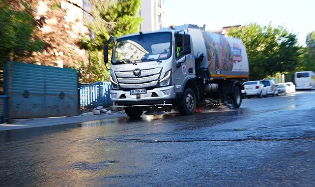 Maltepe Cevizli'de temizlik seferberliği