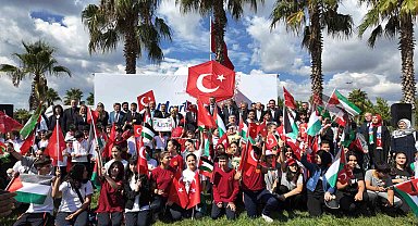 Maltepe'de uçurtmalar Gazze için havalandı: "Uçurtmalar vurulmasın, çocuklar öldürülmesin"