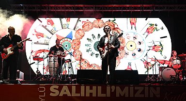 Manisa Salihli'de Adamlar'dan unutulmaz gece