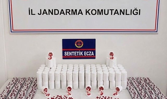 Manisa'da 11 bin 214 adet sentetik hap ele geçirildi