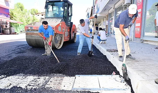 Manisa'da yılların yol sorunu çözülüyor