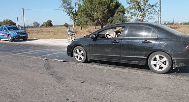 Manyas'ta otomobil motoiklete çarptı: 1 ölü
