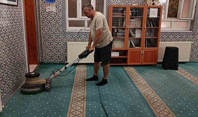 Marmara Adaları'nda camiler kış sezonuna hazırlanıyor