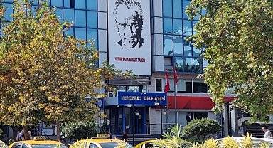 Menderes Belediyesi soruşturmasında 9 kişi daha gözaltına alındı