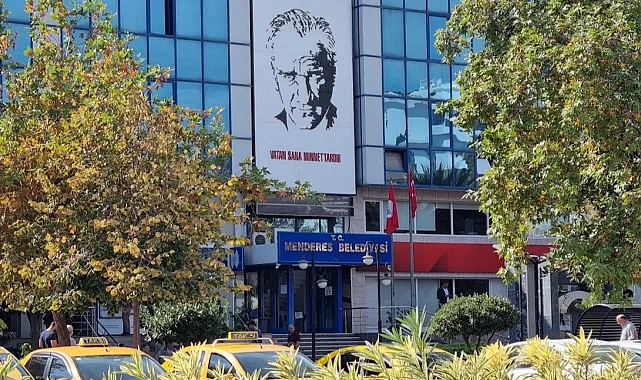 Menderes Belediyesi soruşturmasında 9 kişi daha gözaltına alındı