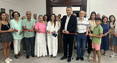 Menteşe'de "Anadolu'da Kadın Başları" resim sergisi açıldı