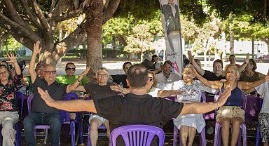 Mersin'de 80'ler buluşmasında spor ve eğlence bir arada