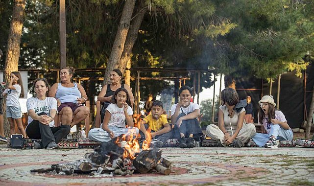Mersin'de anne ve çocuklar doğayla iç içe kamp yaptı