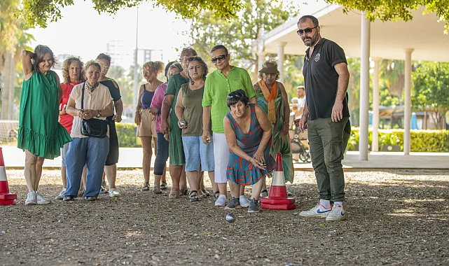 Mersin'de 80'ler buluşmasıyla Hareketlilik Haftası