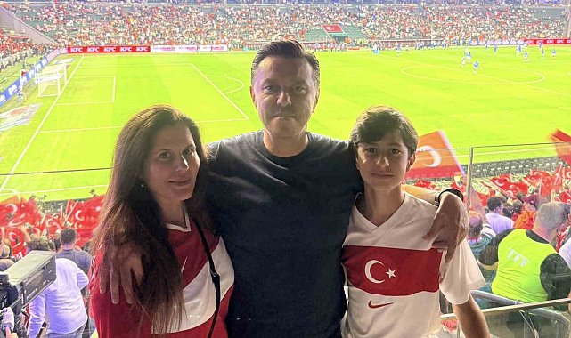 Milletvekili Hatipoğlu, milli maçı tribünden takip etti
