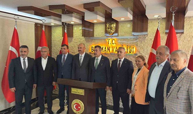 Milli Eğitim Bakanı Tekin'den Batman Valiliğine ziyaret