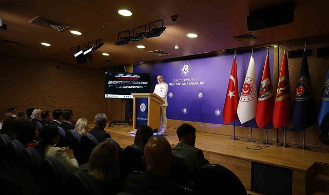Milli Savunma Bakanlığı Sözcüsü Tuğamiral Aktürk: "Suudi Arabistan'ı hedef alan İHA saldırısı ile Husiler tarafından gerçekleştirilen eylemleri kınıyoruz"