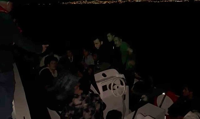 Mobil radar tespit etti, düzensiz göçmenler yakalandı