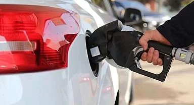 Motorinde yine yeni zam beklentisi... Litresi 100 lirayı aşabilir!