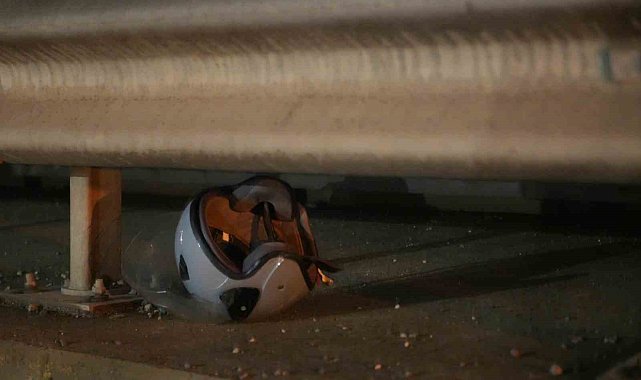 Motosiklet bariyere çarptı: 34 yaşındaki sürücü yaralandı