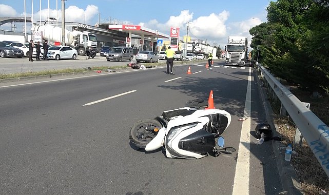Motosiklet ile elektrikli bisiklet çarpıştı: 2 yaralı