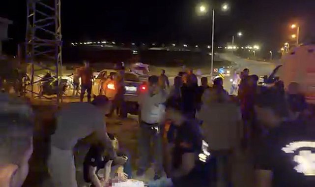 Motosiklet ile otomobil çarpıştı: 2 yaralı