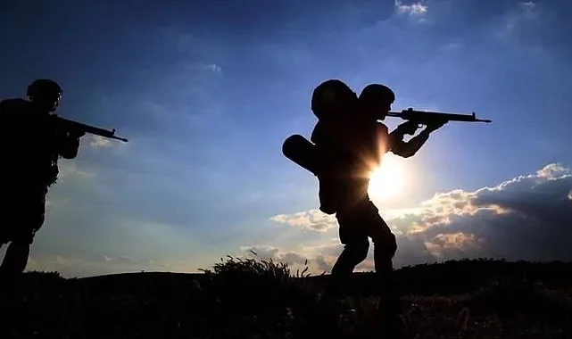 MSB: 3 PKK'lı terörist teslim oldu...Hudutlarda 575 kişi yakalandı