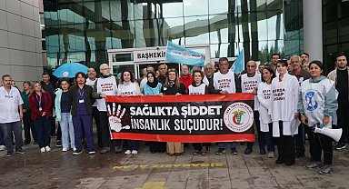 Mudanya'da sağlık örgütleri sağlık çalışanına şiddete karşı toplandı