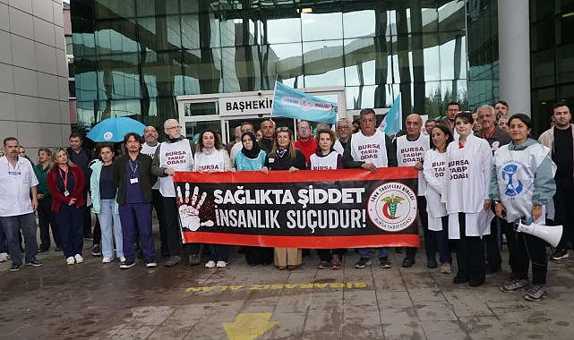Mudanya'da sağlık örgütleri sağlık çalışanına şiddete karşı toplandı