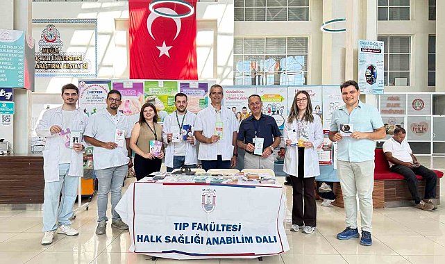 Muğla'da Halk Sağlığı Haftası kapsamında bilgilendirme standı kuruldu