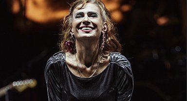 Müziğin yeni kıyısı Ataköy Marina Açık Hava Sahnesi Ekim ayında da dopdolu
