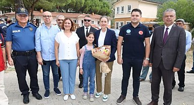 Nazilli Kaymakamı Kan öğrenciler ve öğretmenlerle bir araya geldi