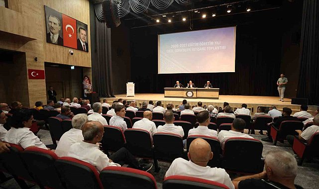 Niğde'de okul servis şoförleri ile istişare toplantısı