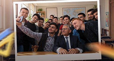 Öğrenci dostu başkandan yeni eğitim yılı mesajı: "Geleceğimizi çocuklarımızla inşa ediyoruz"