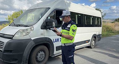 Okulların ilk gününde jandarmadan servis araçlarına sıkı denetim