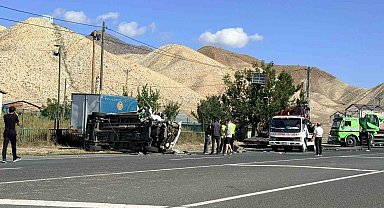 Oltu-Ardahan yolunda feci kaza: 2'si ağır 3 yaralı