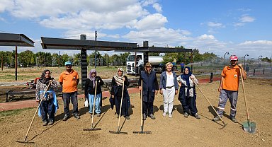 Osmangazi Soğanlı Mahallesi'nde çimleme çalışmaları