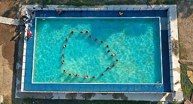 Osmaniye'de kanallarda yüzme tehlikesine portatif havuzlu önlem