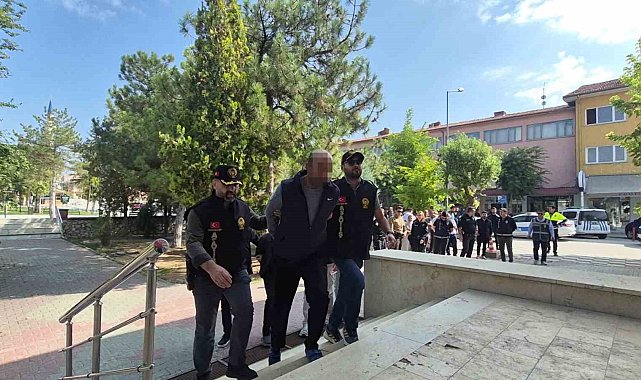 Oto galerici gencin ölümüyle ilgili ağabey ve kuzen tutuklandı