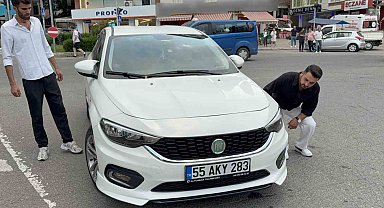 Otomobilin çarptığı 2 kadın yaralandı
