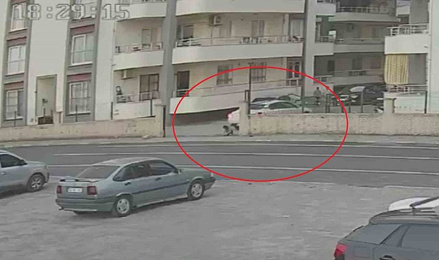 Oyun oynayan 4 yaşındaki çocuk, geri manevra yapan otomobilin altında kaldı